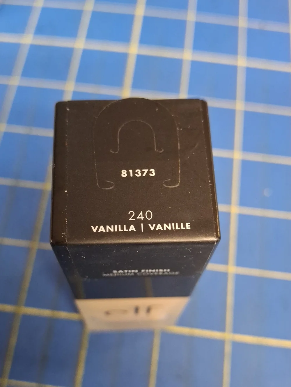 e.l.f. Flawless Satin Foundation Medium Coverage 20ml New Sealed  240 Vanilla